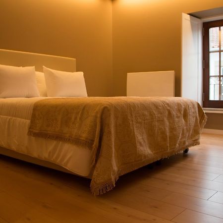 Feira Hostel & Suites Santa Maria da Feira Bagian luar foto