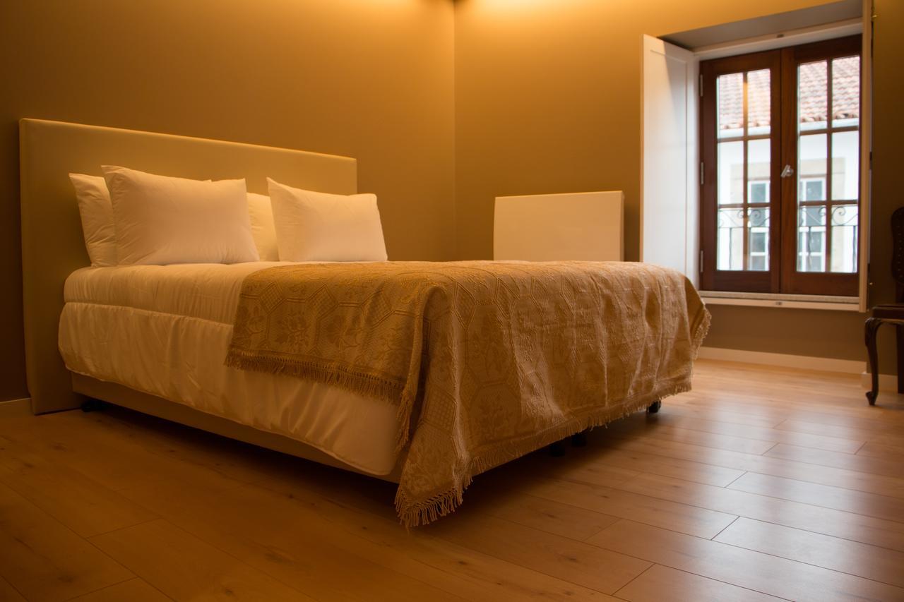 Feira Hostel & Suites Santa Maria da Feira Bagian luar foto