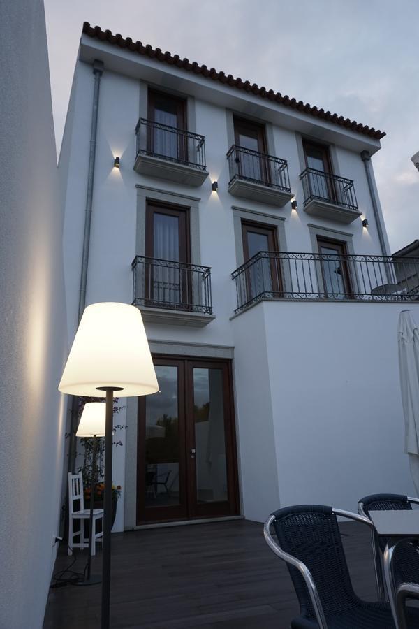 Feira Hostel & Suites Santa Maria da Feira Bagian luar foto